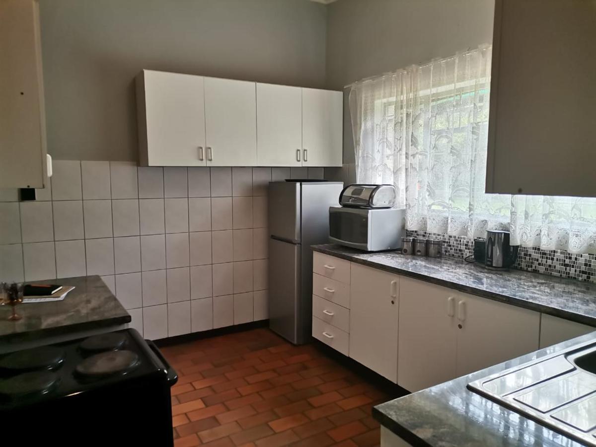 Karee Laagte Apartment